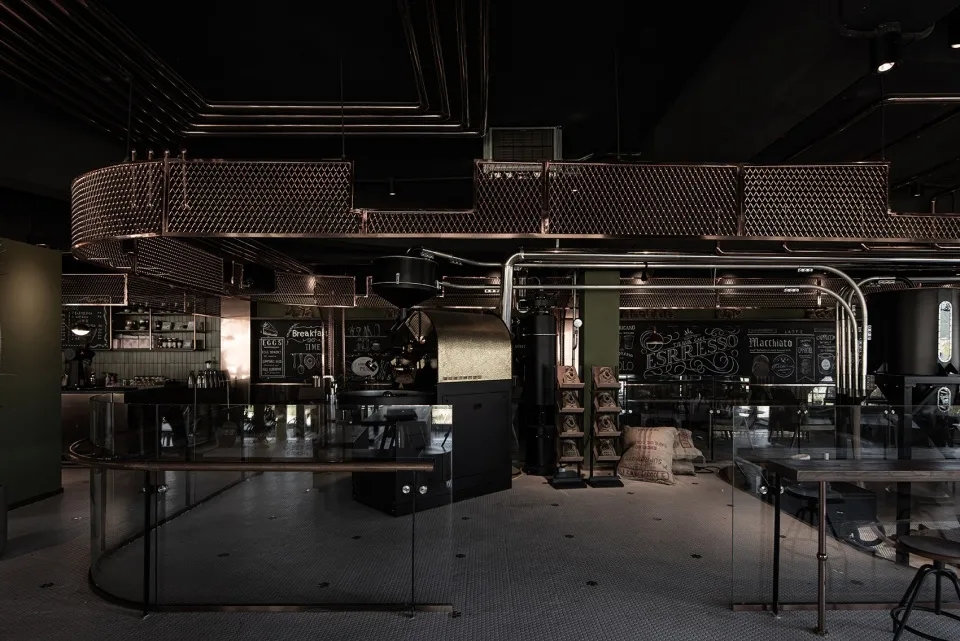 阳江硬核的金属质感，让这个杭州餐饮空间设计绝了